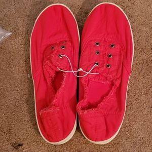 Old navy  fray slouchy red sneakers